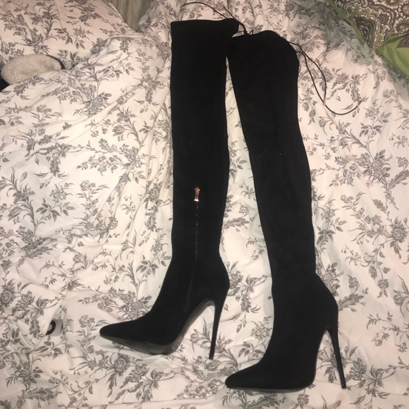 Thigh high Black suede boots - Picture 1 of 4